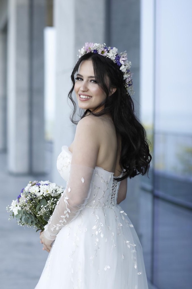 Straplez A Kesim Uzun Beyaz Gelinlik - Görsel 4