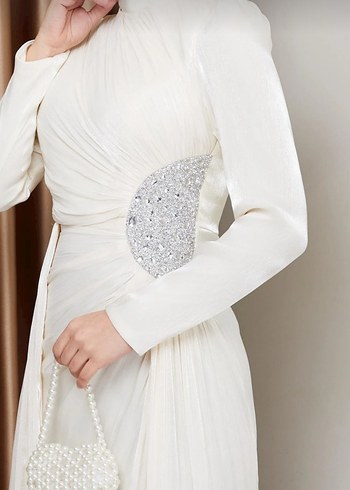 Beyaz Uzun Drapeli Kadın Abiye Elbise - Görsel 5