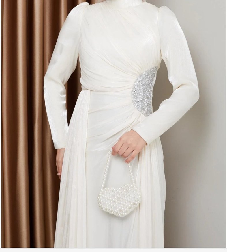 Beyaz Uzun Drapeli Kadın Abiye Elbise - Görsel 2