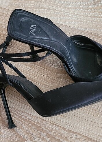 Zara Zara topuklu ayakkabı