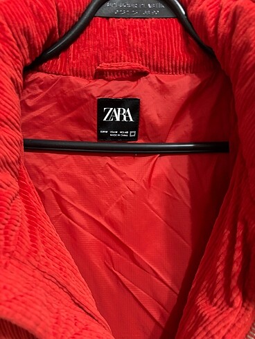 m Beden kırmızı Renk Zara Erkek/Unisex Kırmızı Renk Kadife Mont
