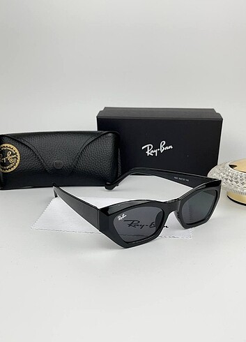 RAY-BAN GÜNEŞ GÖZLÜĞÜ