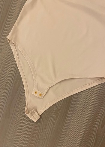 Trendyol & Milla Bej Kadın Basic Kolsuz Body