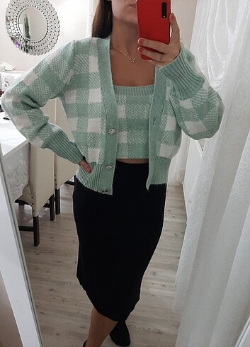 Triko hırka crop midset 