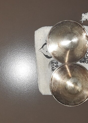  Gümüş kapak