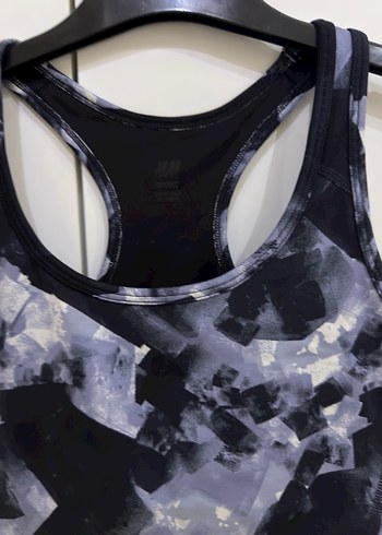 Gri Batik Desenli Kısa Spor Sütyeni - Görsel 10