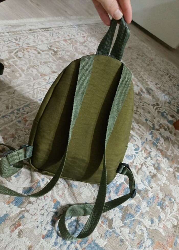 Sırt çantası - Görsel 2