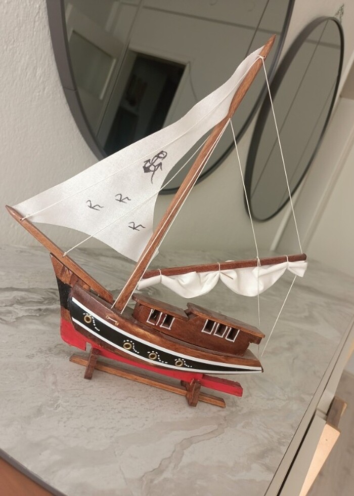 El yapımı ahşap dekoratif gemi  - Görsel 2