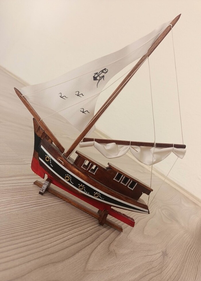 El yapımı ahşap dekoratif gemi  - Görsel 3
