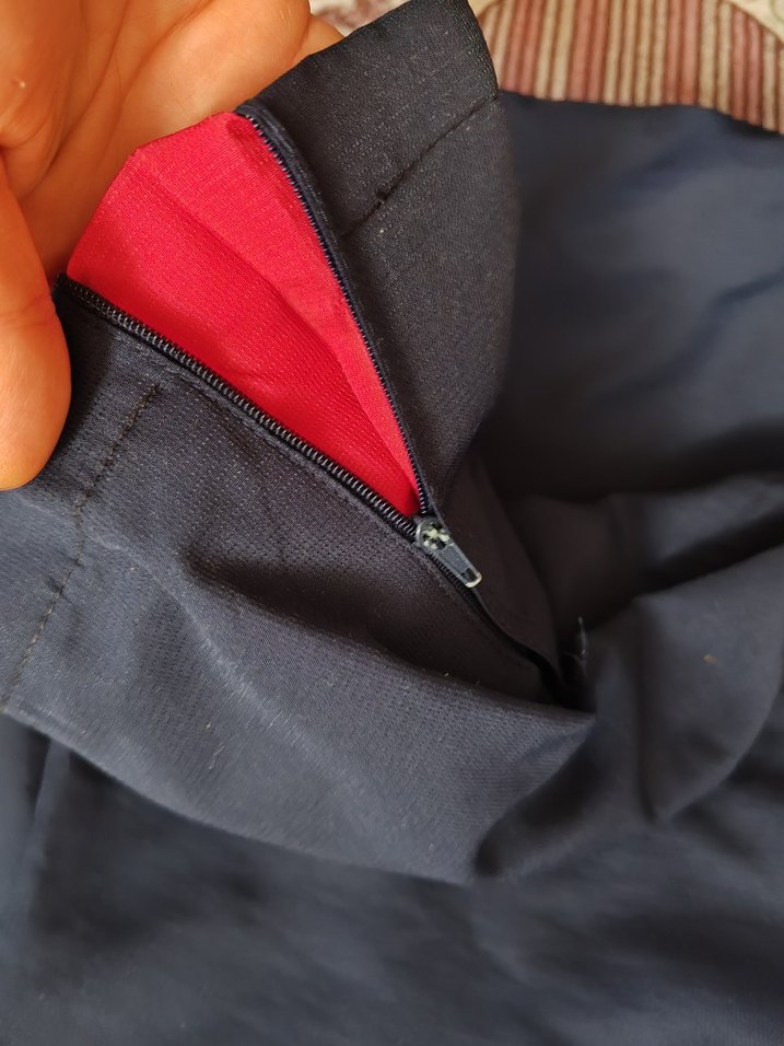 Erkek Lacivert Spor Pantolon Fermuarlı Cepli - Görsel 4