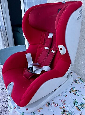 9- 18 kg Beden kırmızı Renk Britax Römer Çocuk Oto Koltuğu