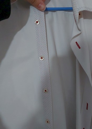 Beyaz Düğmeli Erkek Gömlek - Görsel 4