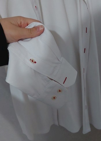 Beyaz Düğmeli Erkek Gömlek - Görsel 3