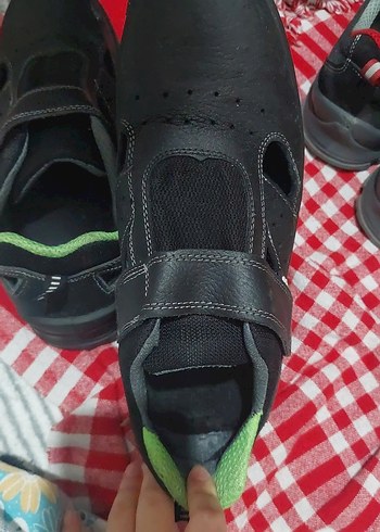 Erkek Siyah Cırtlı Kauçuk İş ayakkabısı - Görsel 2