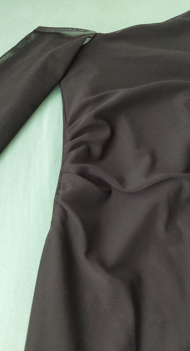 Uzun Kollu Siyah Drapeli Tek Kol Elbise - Görsel 2