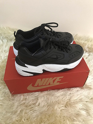 Diğer Nike M2K Tekno Siyah