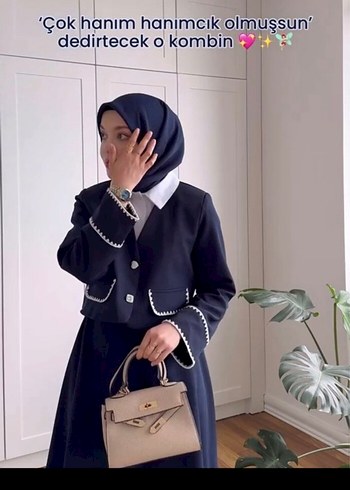 42 Beden harika bir takım (40-42) muadilleri ile karistrilmasin kaliteli