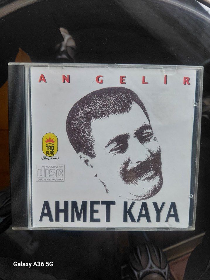 Ahmet Kaya - An Gelir CD Albümü - Görsel 2