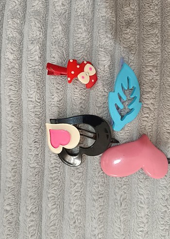 Renkli Baskılı Tokalar ve Klipsler