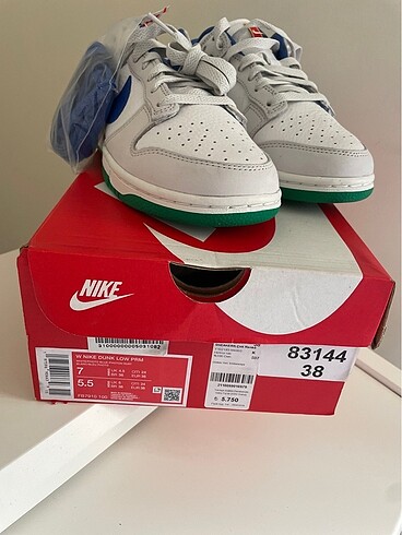 Nike Nike Sneakers