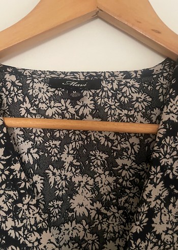 V Yaka, Düğmeli, Uzun Kollu Kadın Bluz Mavi Jeans - Görsel 3