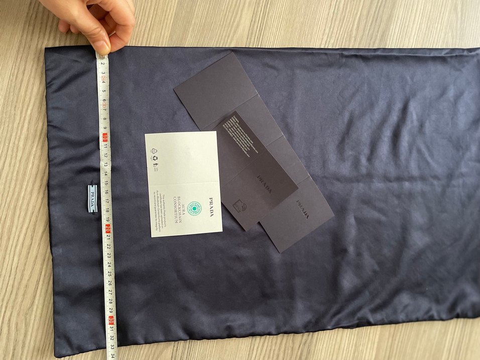 Prada orjinal toz torbası - Görsel 4