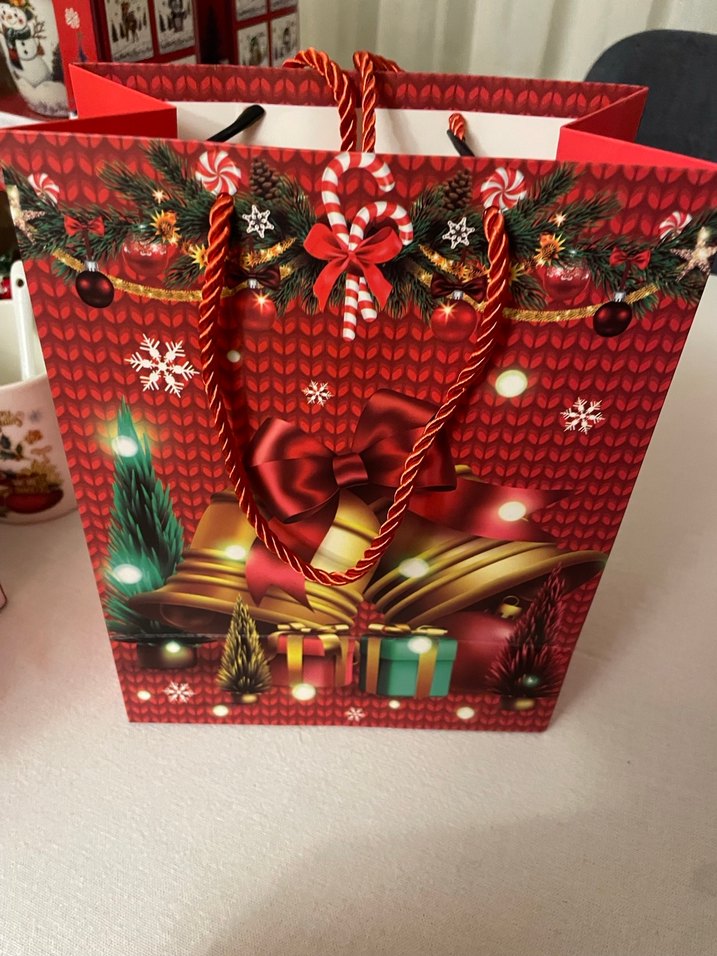 Noel Temalı Kırmızı Kahve Fincanı Seti - Görsel 4