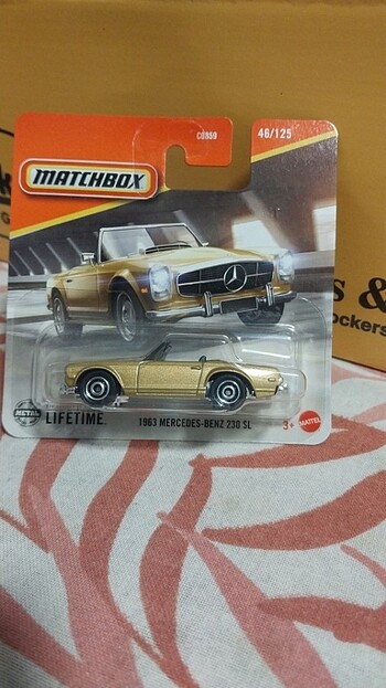 Matchbox 1963 Mercedes Benz 230 SL
