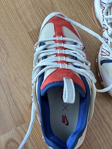 40 Beden Nike spor ayakkabı