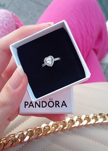 Pandora Asil Kalp Yüzük