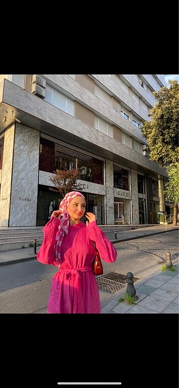 PEMBE UZUN KOLLU TULUM