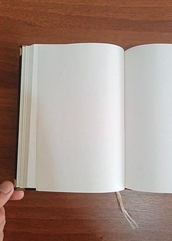 Beden Çizgisiz deri kaplı defter