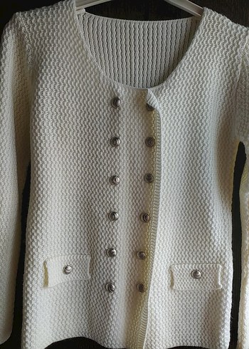 Düğmeli Beyaz Örgü Kadın Hırka - Görsel 3