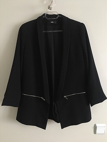 Adl siyah blazer