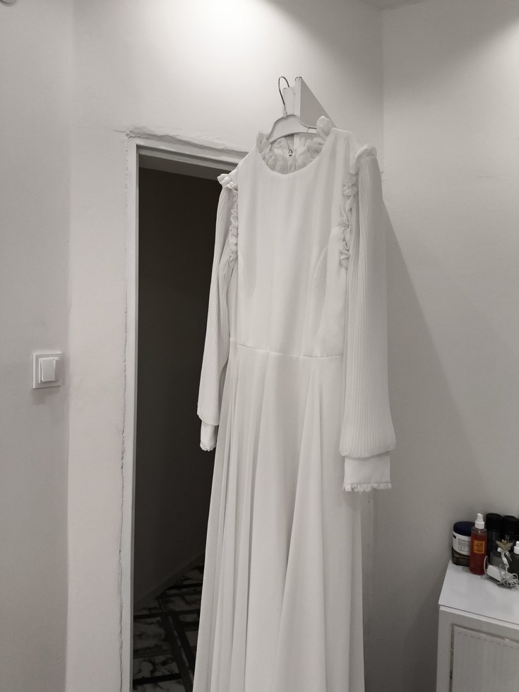 Uzun Kollu Beyaz Vintage Düğün Elbisesi - Görsel 3