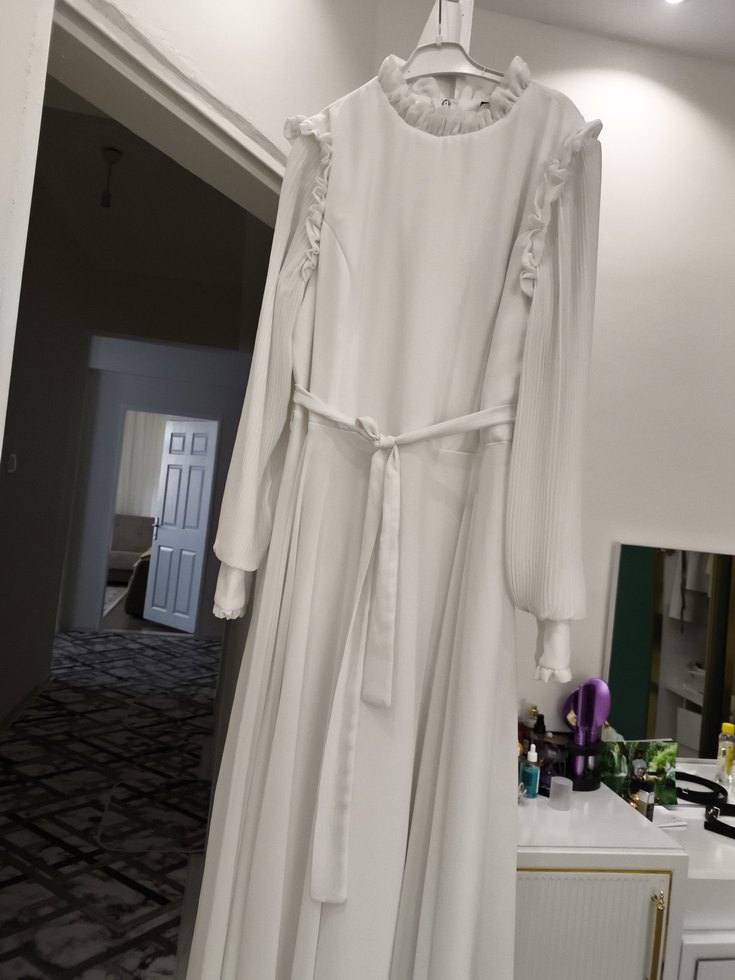 Uzun Kollu Beyaz Vintage Düğün Elbisesi - Görsel 4