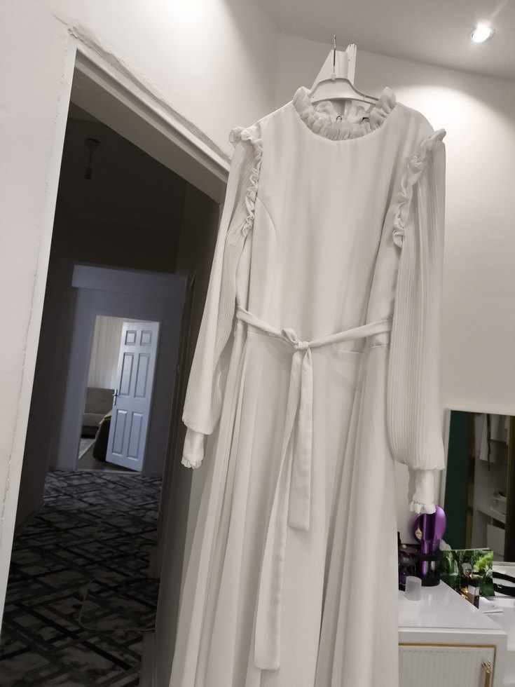 Uzun Kollu Beyaz Vintage Düğün Elbisesi - Görsel 5