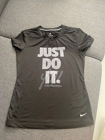Nike Tshirt