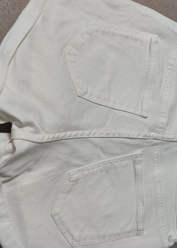 Beyaz Mini Kadın Denim kot Şort - Görsel 2