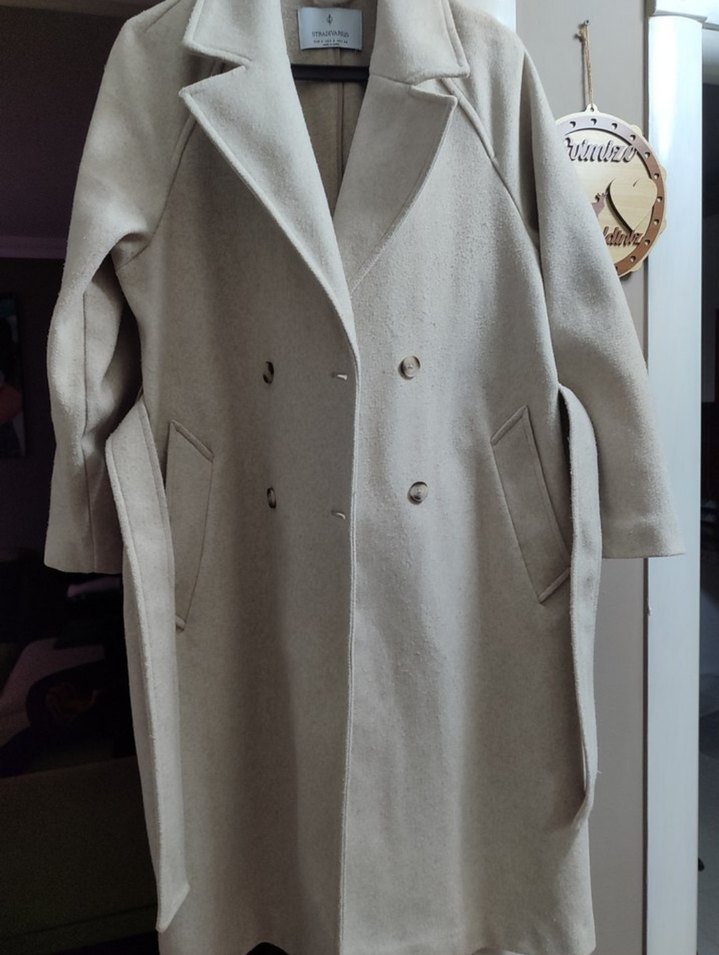 Stradivarius Kadın Beyaz Midi Yün Kaban - Görsel 2