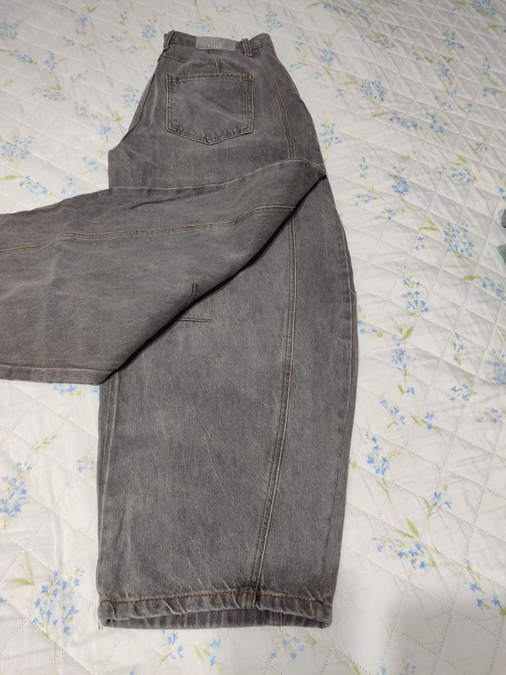 Gri Bol Kesim Kadın Kot Pantolon - Görsel 2