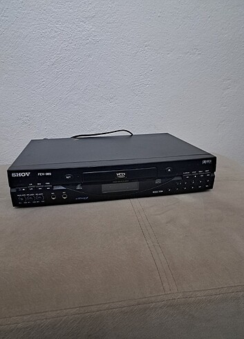 Bu bir SHOV FEV-960 model DVD oynatıcısıdır. 