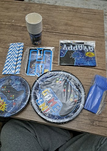 Mavi Oyun Temalı Parti Seti - Görsel 2