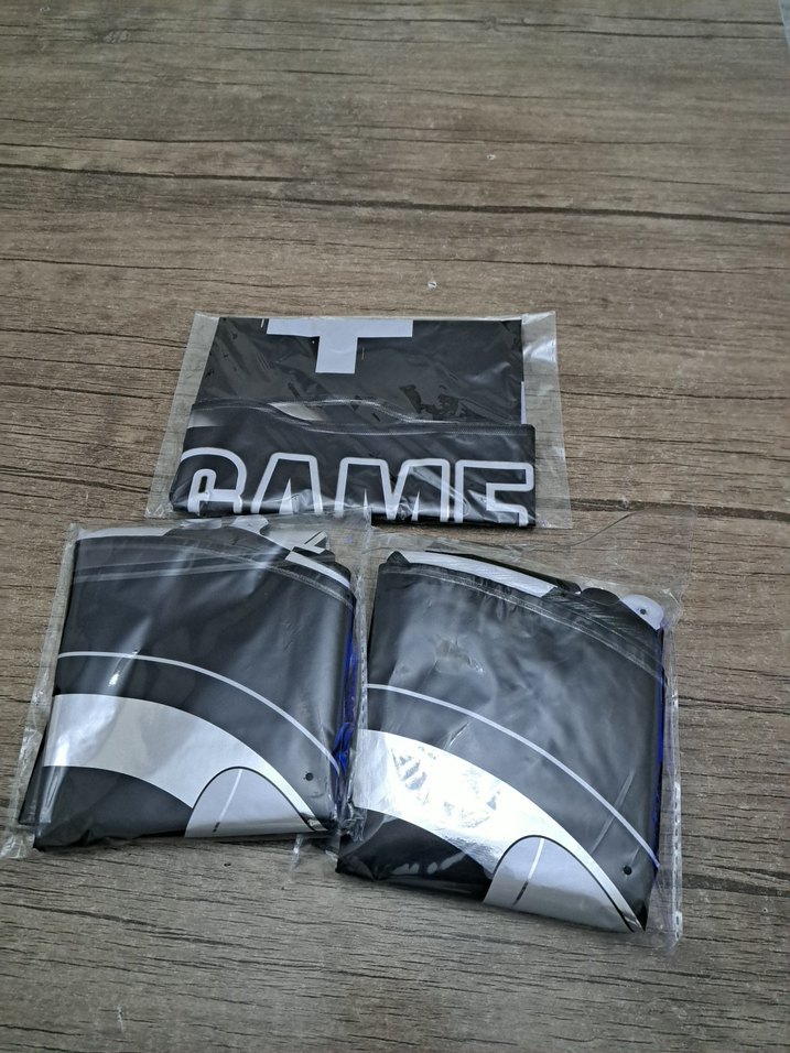 Siyah ve Gri  büyük balonlar - Görsel 3