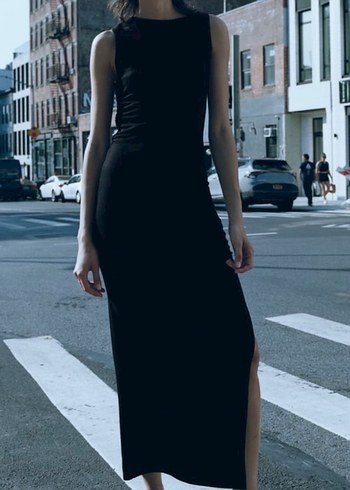 Zara Kolsuz Midi Elbise