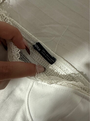 Bershka Büstiyer defosu yok saten
