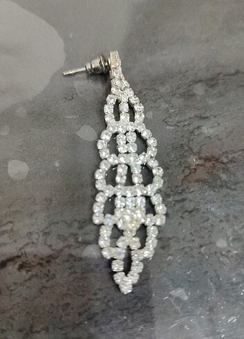 Diğer Beyaz taşlı küpe