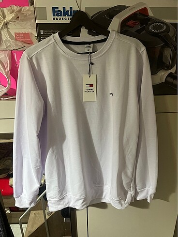Beyaz sweatshirt