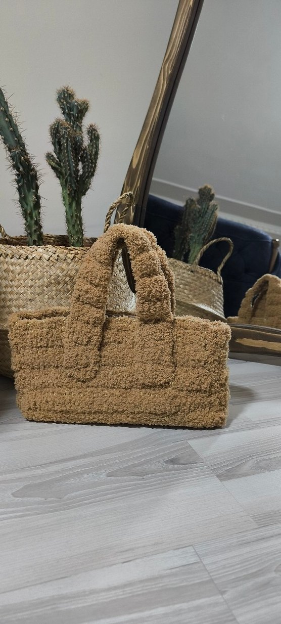 Kahverengi Peluş Kadın El Çantası - Görsel 3