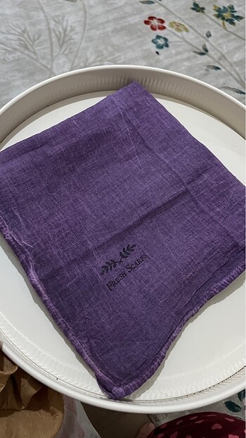 Fresch scarf eşarp